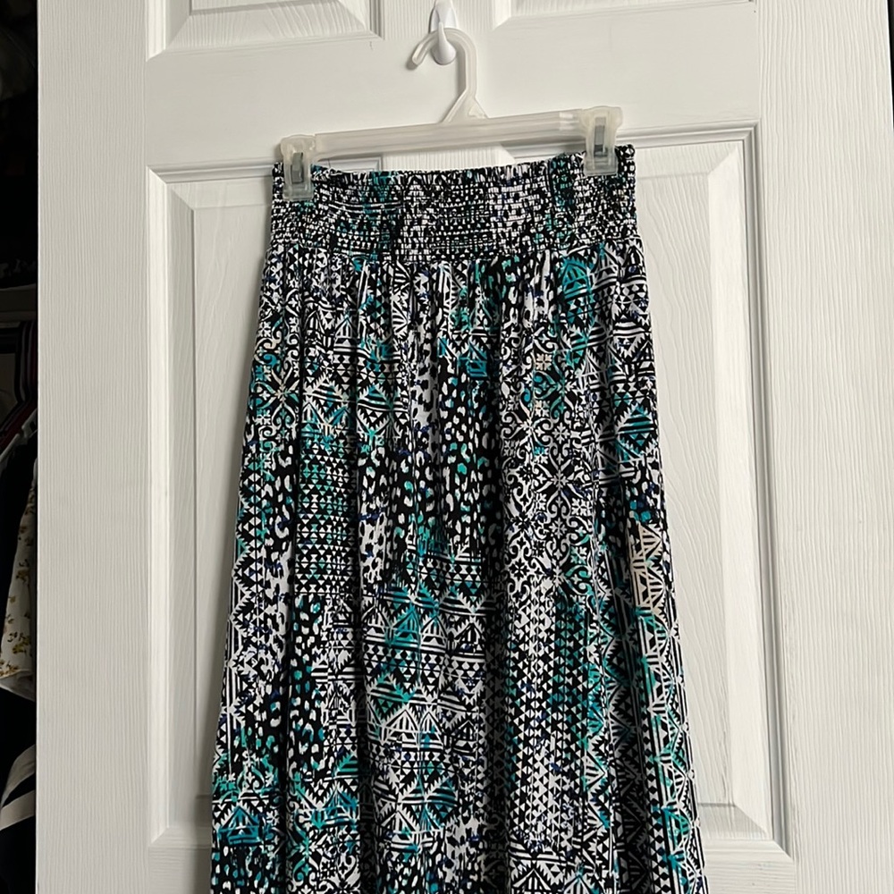 Blue pattern maxi skirt